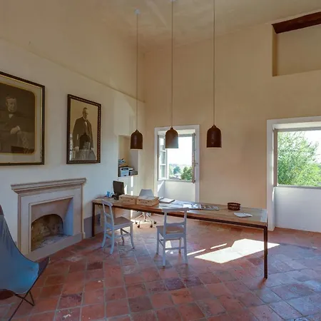 Marchesi Alfieri - Cantine E Ospitalita Bed & Breakfast 4*