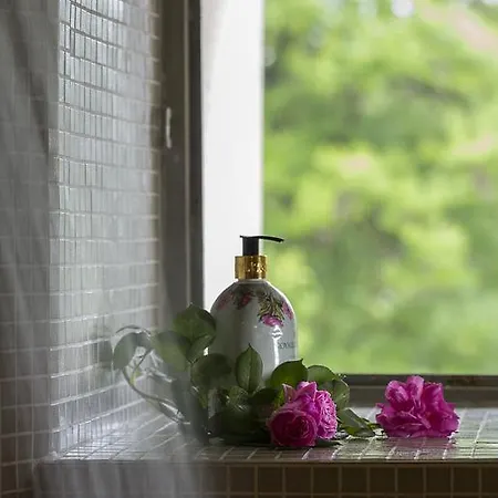 Marchesi Alfieri - Cantine E Ospitalita 4*