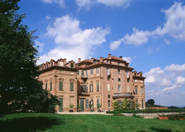 Marchesi Alfieri - Cantine E Ospitalita Bed and breakfast