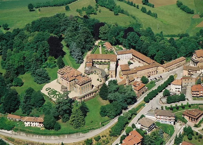 Marchesi Alfieri - Cantine E Ospitalita Bed and breakfast